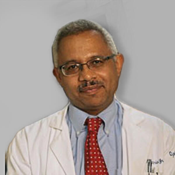 Robert Bailey Jr., Chief of Wills Eye Cataract &amp; Primary Eye Care Service"